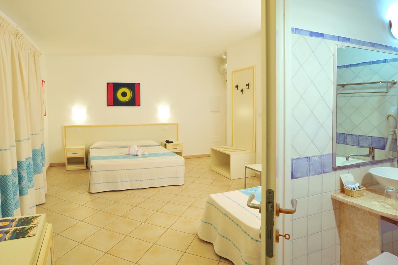 Hotel Stella Marina San Teodoro  Eksteriør bilde