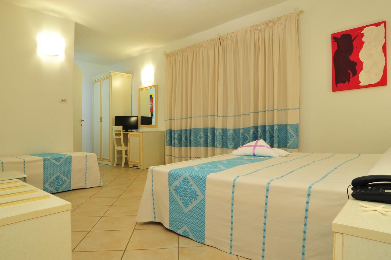 Hotel Stella Marina San Teodoro  Eksteriør bilde