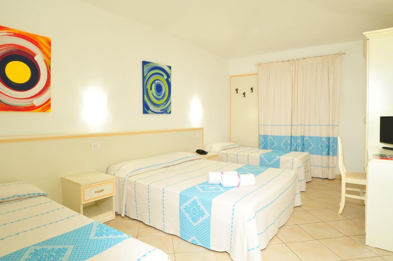 Hotel Stella Marina San Teodoro  Eksteriør bilde