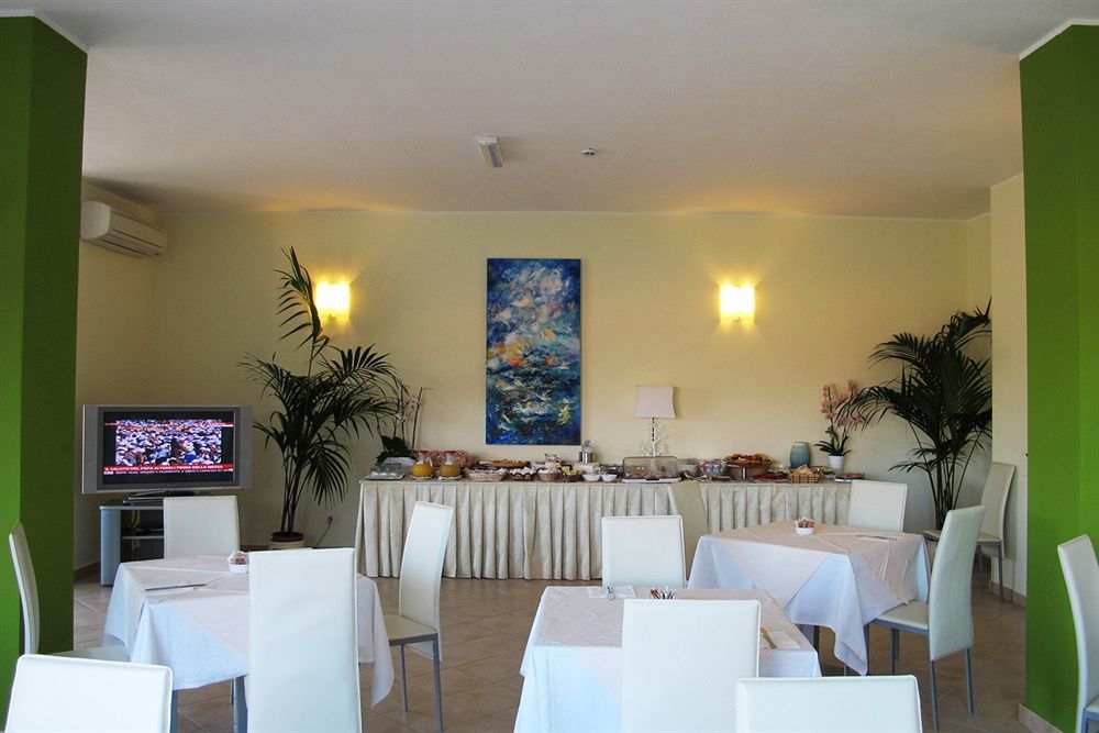 Hotel Stella Marina San Teodoro  Eksteriør bilde